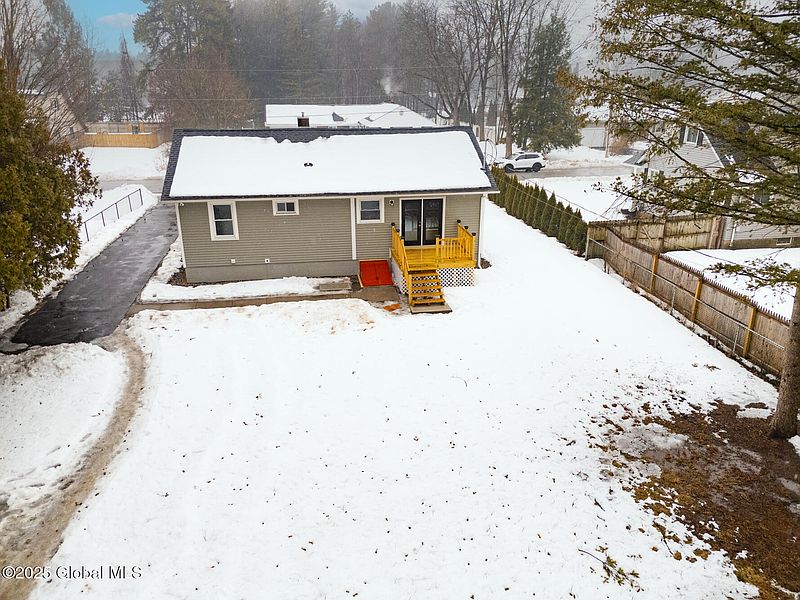 4th image of 15 Jacobie Road