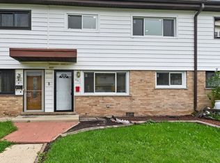 257 Dover Dr APT C, Des Plaines, IL 60018
