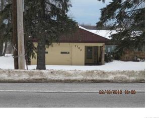 7102 Bear Ridge Rd, North Tonawanda, NY 14120
