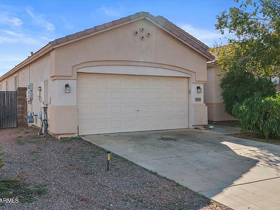 3rd image of 45993 W KELLER Drive