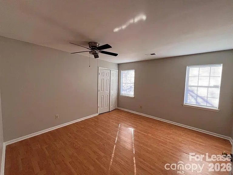 9608 Kayce Ln — Photo 23