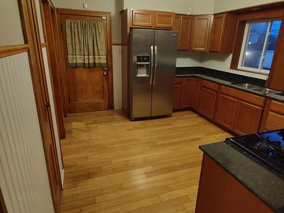 2nd image of 1621 Kenilworth Ave #1