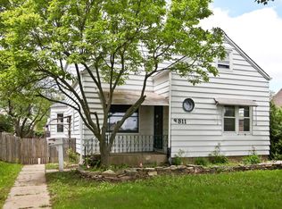 3311 S 16th St, Milwaukee, WI 53215