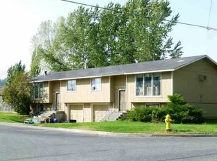 6 S Moen St, Greenacres, WA 99016
