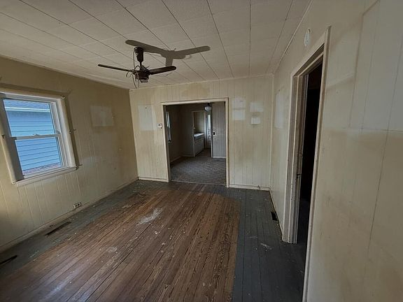 3rd image of 2856 Longstreet Ave SW