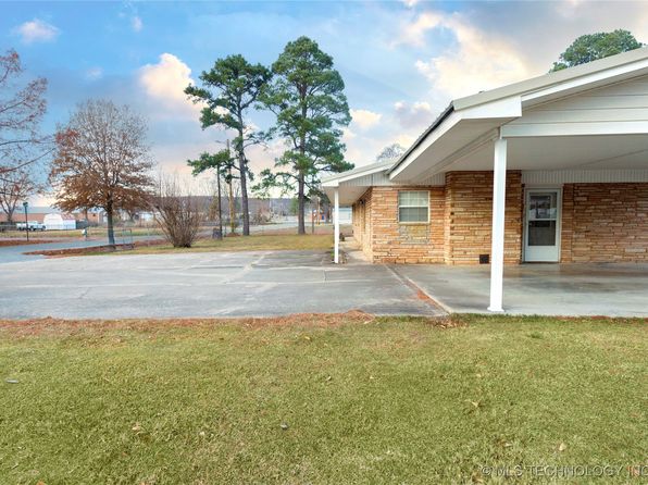 200 S K St, Quinton, OK 74561