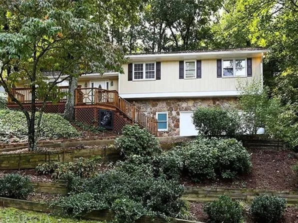 420 Little Pines Ct, Roswell, GA 30076