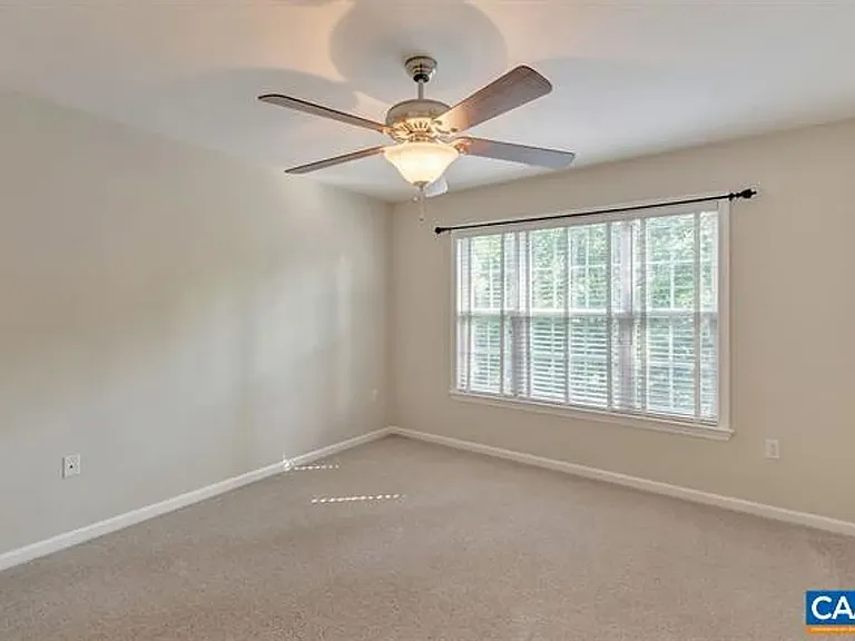 991 Carodon Dr — Photo 18