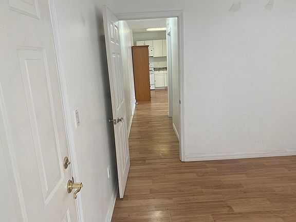 3rd image of 300 N State St #3