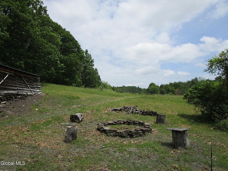 2nd image of 208 Bassler Road