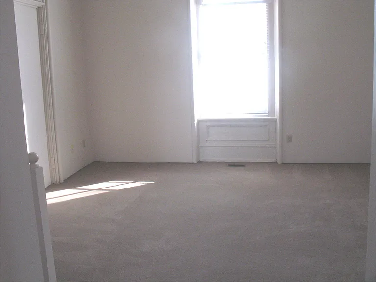 423 Penn St — Photo 4