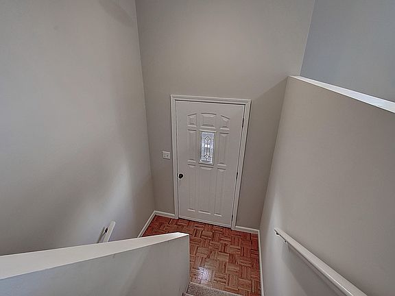 4th image of 110 Copper Ct #5