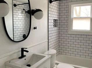 809 Thomas Rd, Columbus, OH 43212