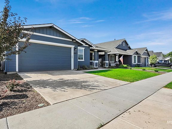 3rd image of 12627 W Teratai St