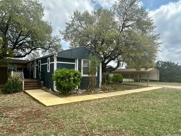 261 Pr 1514, Bandera, TX 78003