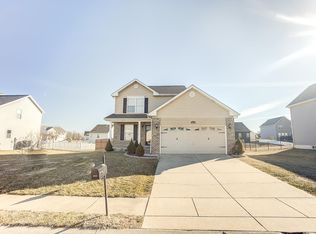 2023 Woodsong Way, Belleville, IL 62220