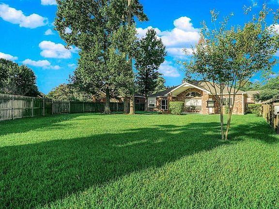 4th image of 25710 Bearborough Dr