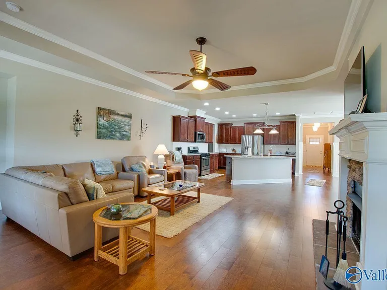 7206 Lathan Dr SE — Photo 20