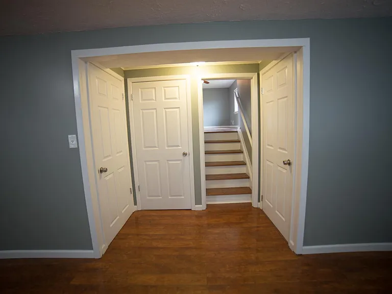 108 Amsden Dr — Photo 15