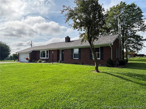 5th image of 747 E Lewellen Road