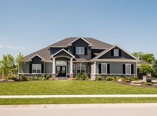 347 Quell Ct, Fort Wayne, IN 46845