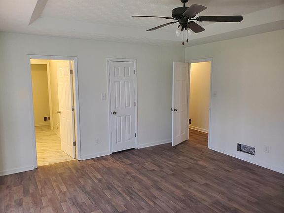 3rd image of 4551 Shiloh Hills Dr