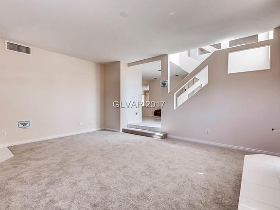 5th image of 8321 Fawn Heather Ct