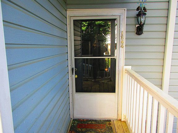 2nd image of 1644 Alexandria Ct SE