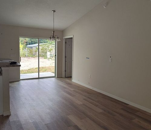 5th image of 14350 SE 36th Ct #34491