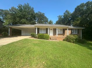 927 Pinecliff Dr, Oxford, AL 36203