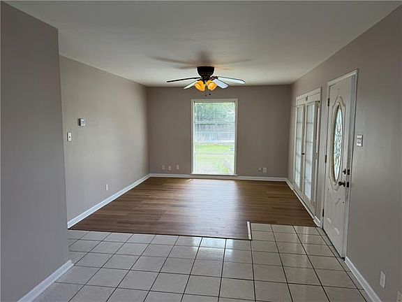 5th image of 2100 Stumpf Blvd