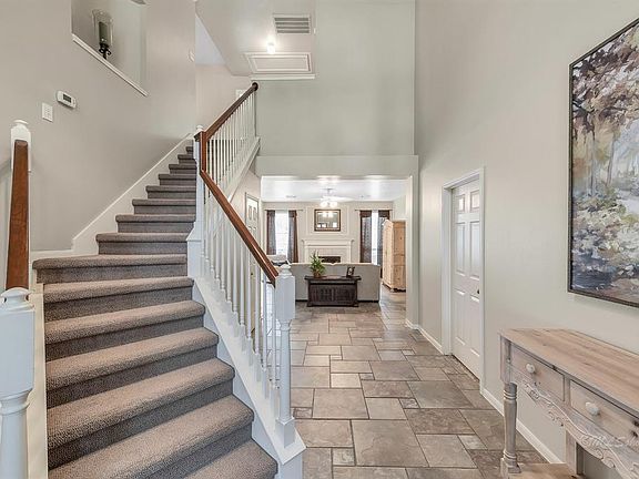 3rd image of 20827 Pierceton Ct