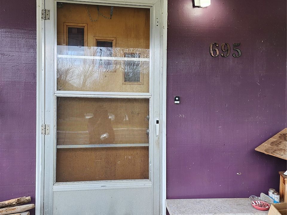 2nd image of 695 Main Avenue