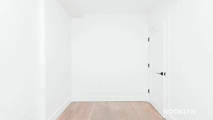 Rented by Nooklyn NYC LLC | media 4