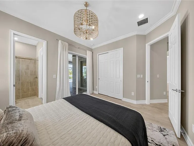 14930 Blue Bay Cir — Photo 35