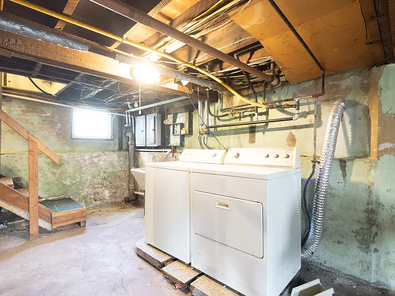 563 Spruce Ave #1 — Photo 10