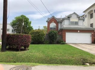 230 Asbury St, Houston, TX 77007