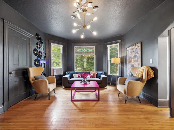 819 24th Ave NE Unit 1, Minneapolis, MN 55418