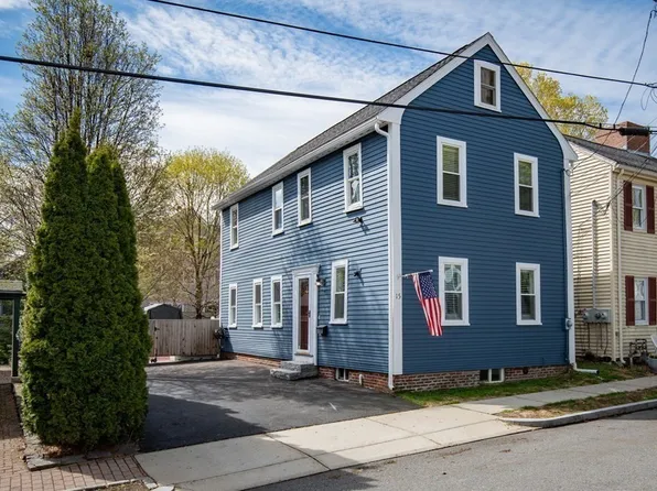 15 Dove St, Newburyport, MA 01950