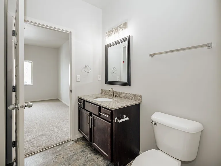Kascade Place Apartments — Photo 94