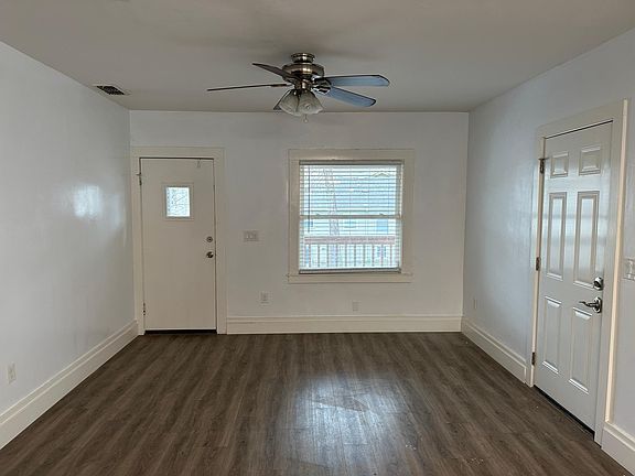 2nd image of 305 U St Unit 200