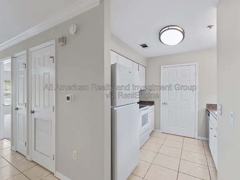 4274 Calinda Ln #212 — Photo 16