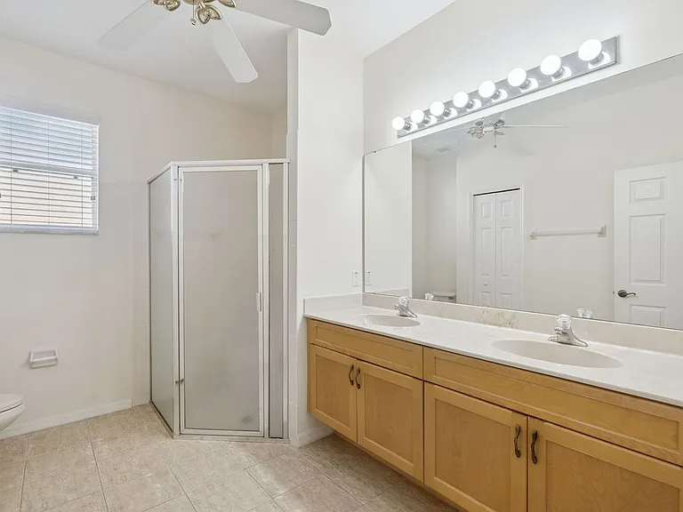 771 Wolf Creek St — Photo 12