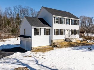 143 Flagg Rd, Rochester, NH 03839