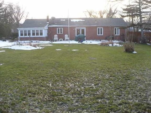 2nd image of 127 Campus Dr E