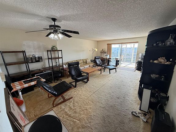 3rd image of 200 SE 5th Avenue #606