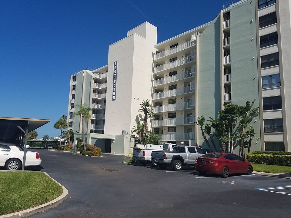 1st image of 300 Woodette Dr APT 304B