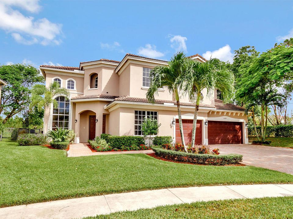 1st image of 10794 Oak Meadow Ln