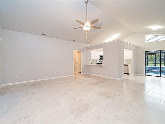 4th image of 1311 Jackson Ave