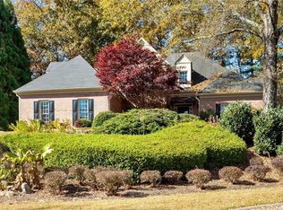 981 Brickleberry Ln, Marietta, GA 30062